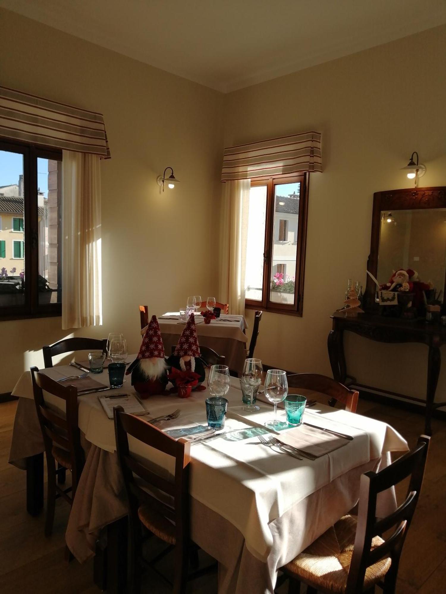 Locanda Alla Posta Cavaso Del Tomba エクステリア 写真